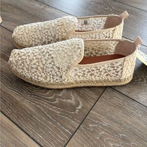 Tom's Alpargata Rope Natural Lace Leaves NWT